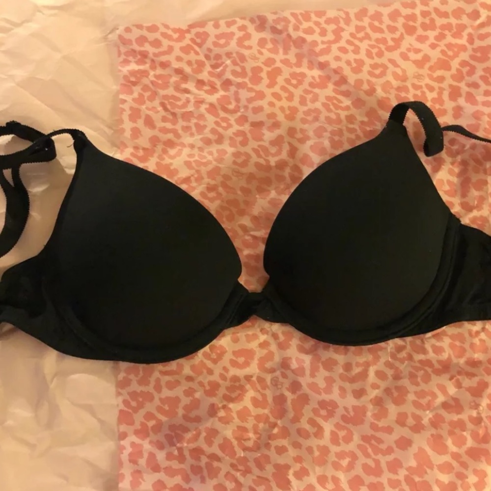 Victoria’s Secret PINK Black Push-up Bra